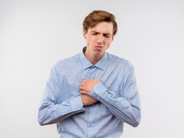 Симптомы острой сердечной недостаточности у мужчин: усталость, одышка, отеки, боли в груди